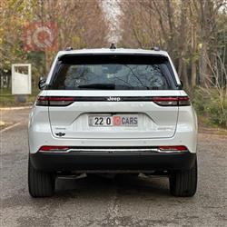 جيب جراند شيروكي